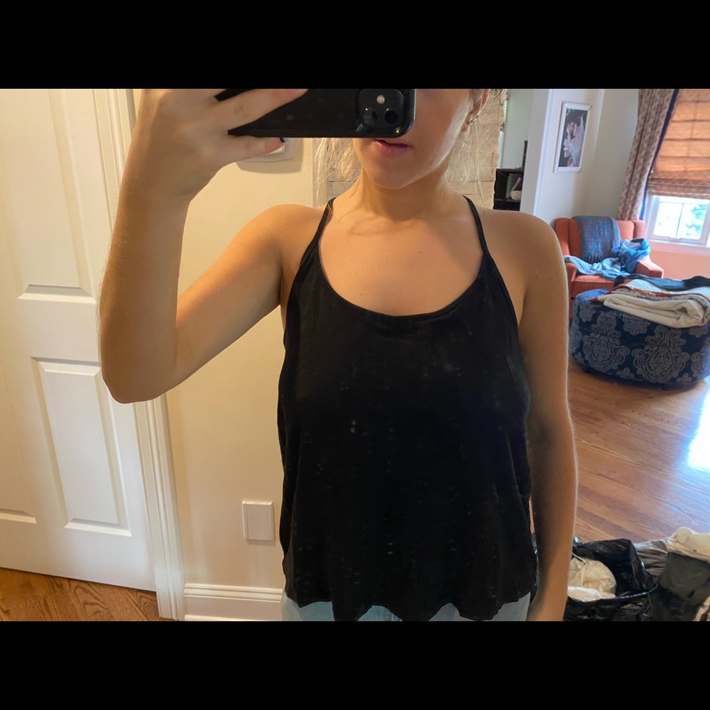 Tank - Picture 2 of 4